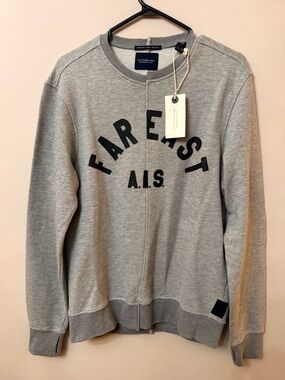 Scotch & Soda men’s Gray Crewneck Sweatshirt with FAREST A.I.S. Graphic